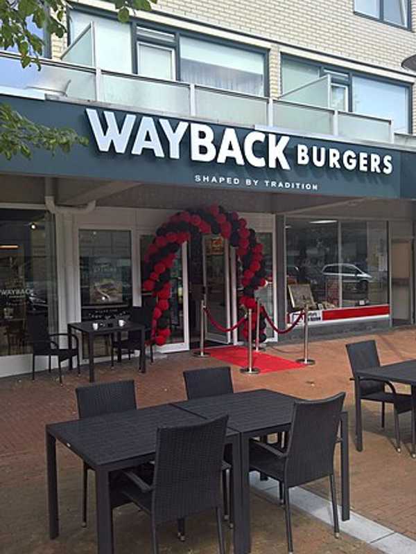 CT-Based Wayback Burgers Debuts Chicken Nuggets, Summer Drink Lineup