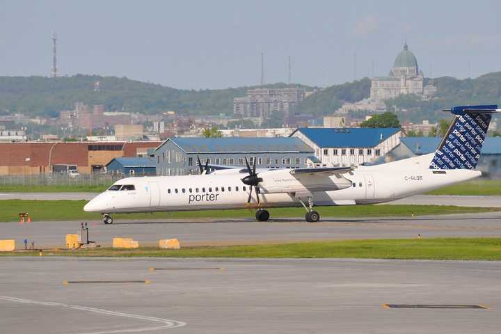 Canadian Airline Launching New EWR Flight Amid Airport's Air Traffic Control Chaos