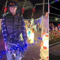 <p>Jason Orsini's "Christmas Vacation"-themed holiday display in Smithtown.
  
</p>