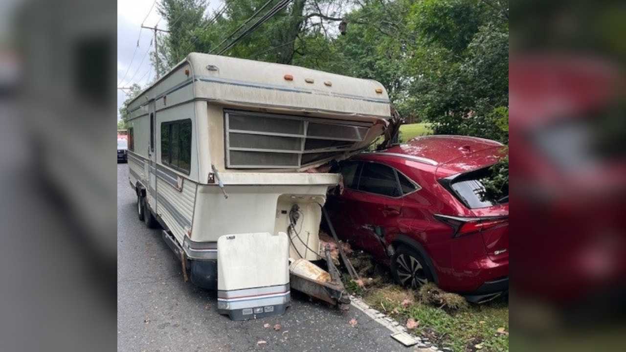 Crash Involving Trailer Shuts Down Bristol Road In Warrington King of