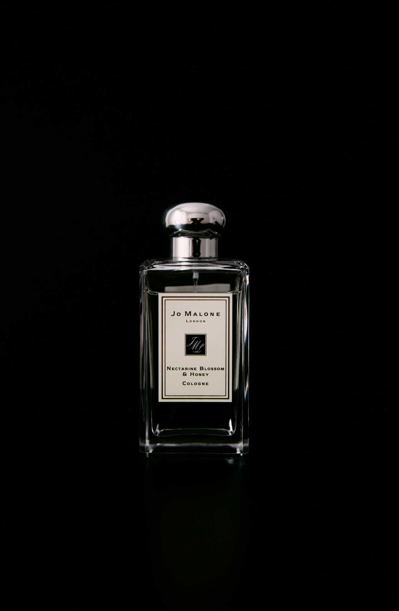 Jo Malone’s Nectarine Blossom & Honey adds a touch of festive sweetness to any holiday gift list. Jo Malone’s Nectarine Blossom & Honey adds a touch of festive sweetness to any holiday gift list.