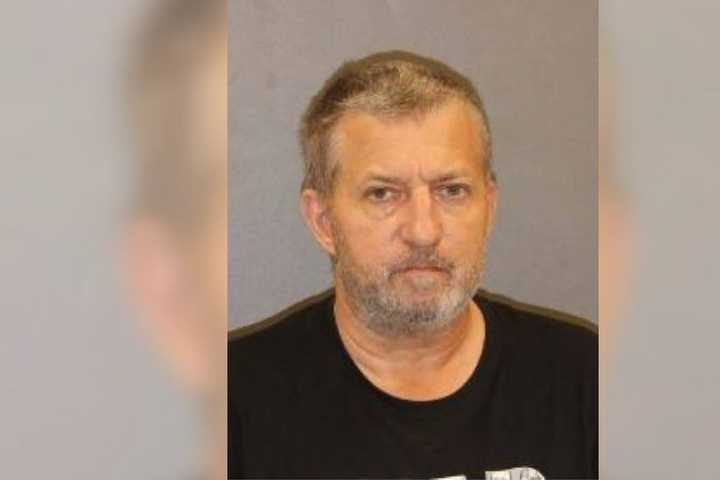 Ride Share Driver Tries Sexually Assaulting Child Passenger In Clifton Park, Police Say