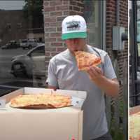 Dave Portnoy Had One Complaint After Visiting This Capital Region Pizzeria