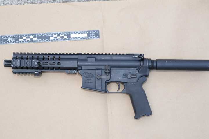 PA Teens Shooting AR-15 From Stolen Jeep Carjack Woman Near School: DA