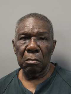 Silver Spring Woman Fatally Stabbed Inside Leisure World Home; Husband, 80, Charged: Police