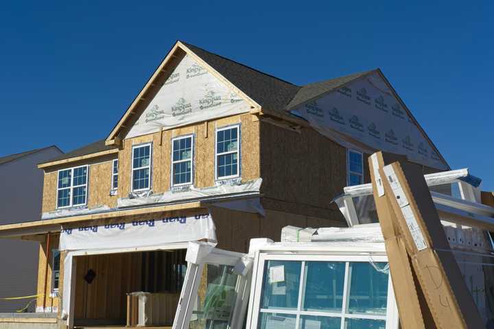 Spring Housing Market Slumps Under Trump's Tariffs, Builders Warn