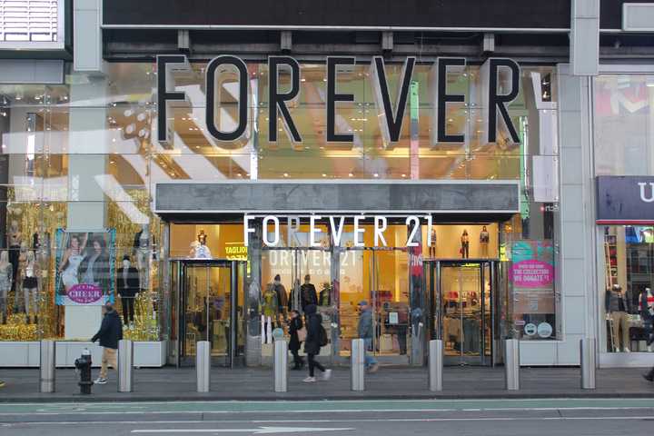 Forever 21 Preparing To Close 200 More Stores As Bankruptcy Looms: Reports