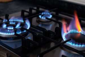 Gas Leak Forces Evacuations In Woodbury Neighborhood; Crews Still Working On Repairs