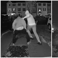 <p>Two suspects wanted for stealing a package outside a home in Sicklerville, NJ, on December 9, 2024.</p>