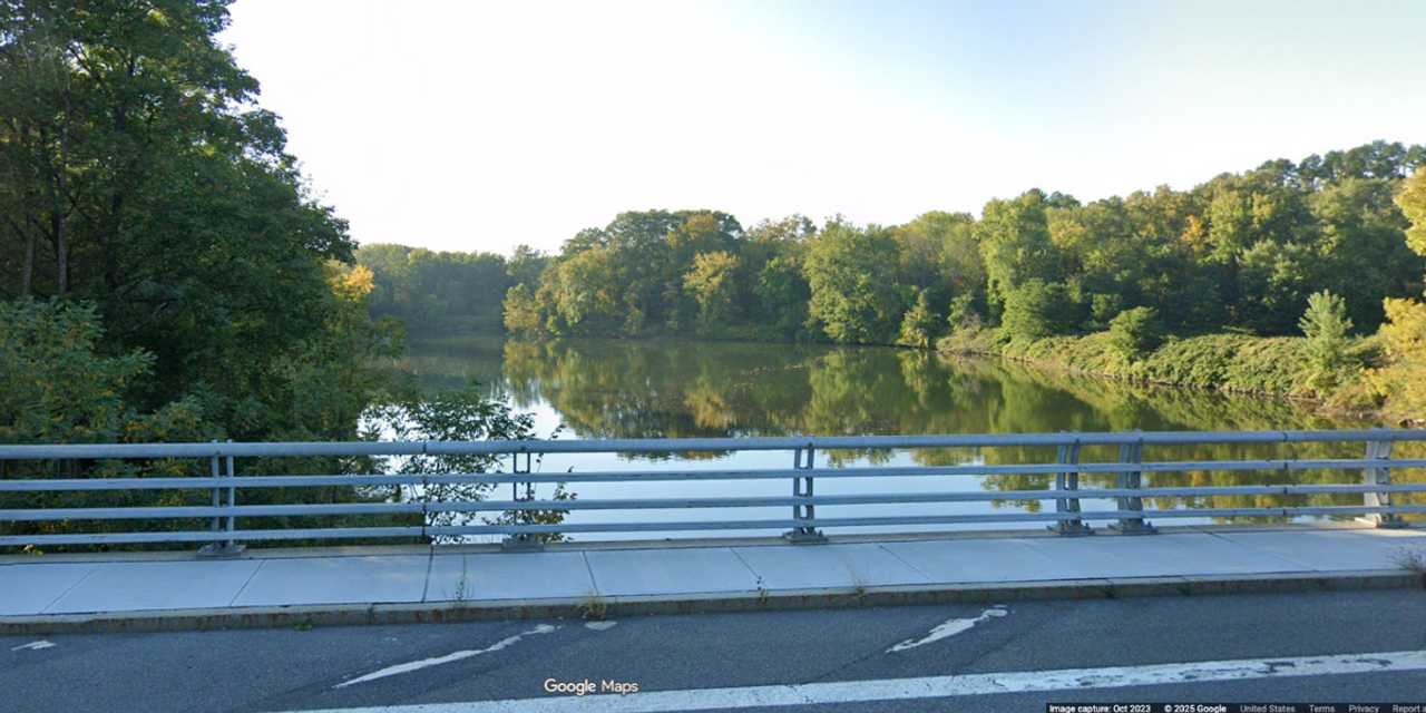 Catskill Creek in the Village of Catskill. Catskill Creek in the Village of Catskill.
