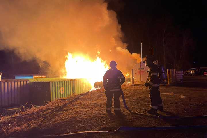 Explosive Blaze At NJ Country Club Contained