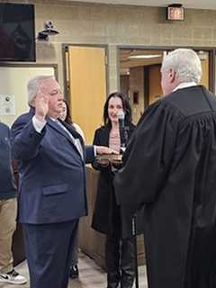 Manalapan Mayor's Wife Charged With Theft In Freehold: Officials