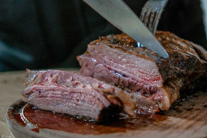 BBQ Food Truck Finds Permanent Home With New Hamden Restaurant