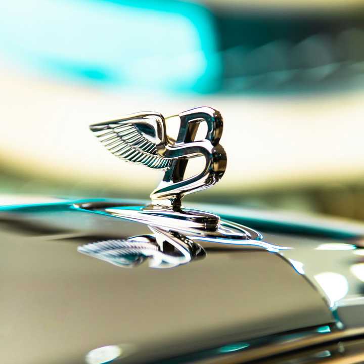 Bentleys make luxury cars that are prized among wealthy drivers and thieves alike.&nbsp;