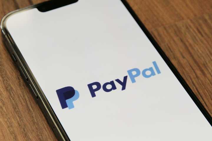 PayPal Launches AI Chat Shopping: Here's How The New Feature Works