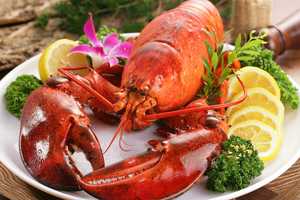 Shell Yeah! 5 Must-Try Seafood Restaurants In Capital Region, According To Foodies