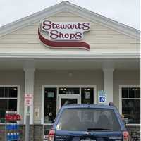 Stewart's Shops Wants Your Blood—And They'll Pay You In Ice Cream To Get It