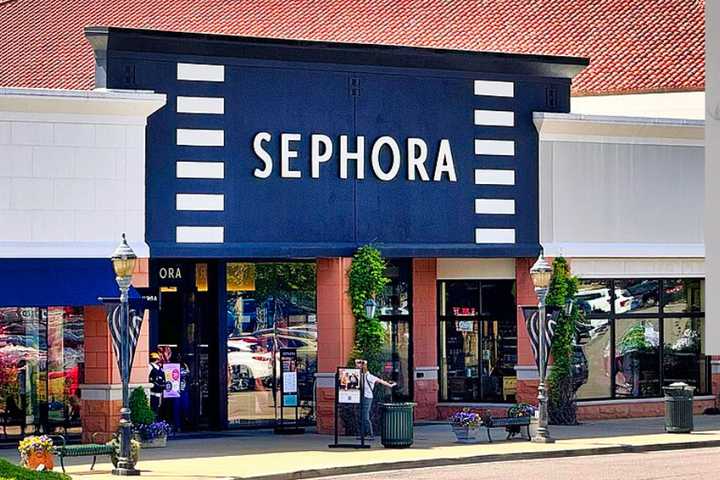 Sephora Sexual Assault: Man Inappropriately Touches Girl, 11, In Garden City, Police Say