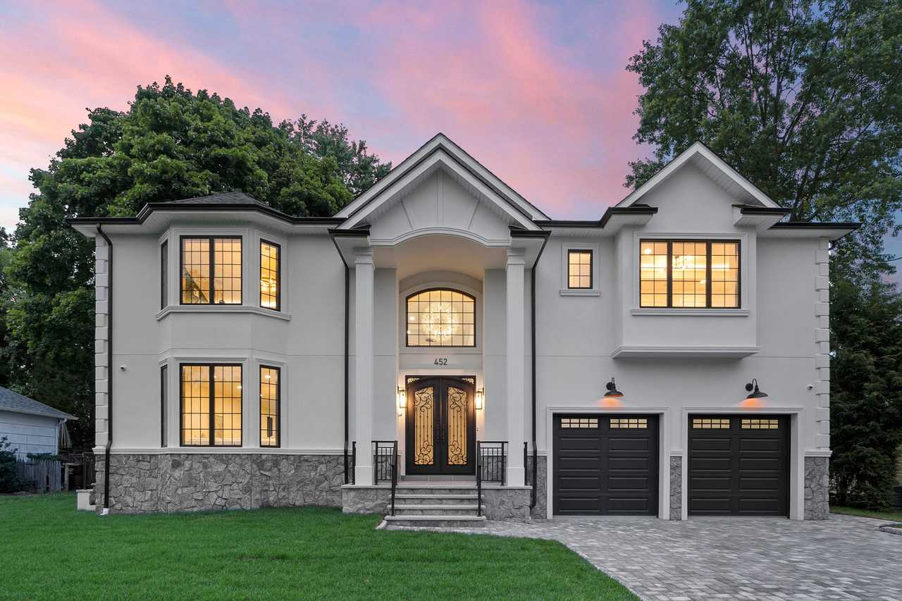 6,000SquareFoot Luxury Home In Paramus Listed At 2.495M (Photos