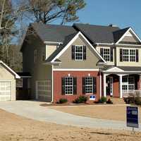 Home Sales Suffer Slowest April Since 2009 Amid Trump Tariffs, Rising Mortgage Rates