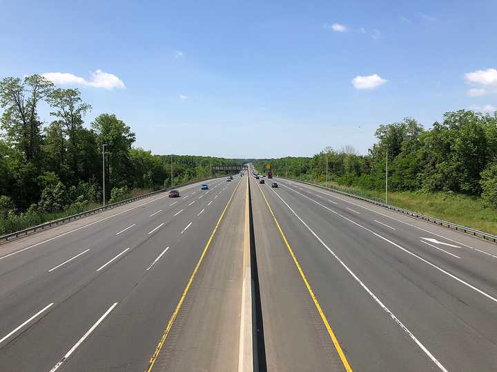 The New Jersey Turnpike from the Columbus-Florence Road overpass in Mansfield Township, NJ.