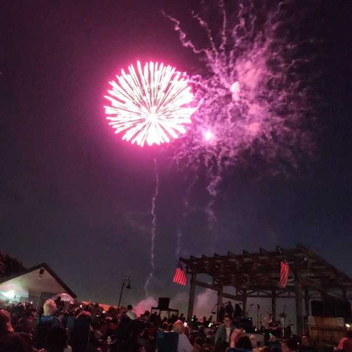 Unique New Year’s Eve Drops And Celebrations Across Pennsylvania Ring