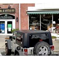 Best Bookstore In The Hudson Valley In 2024: The Book Cove