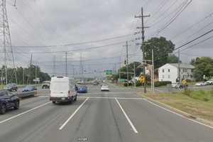 Tractor-Trailer Fire Shuts Down Most Lanes On Route 1 In Edison (DEVELOPING)