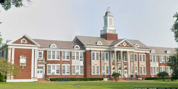 Pulaski Street Elementary School in Riverhead
  
