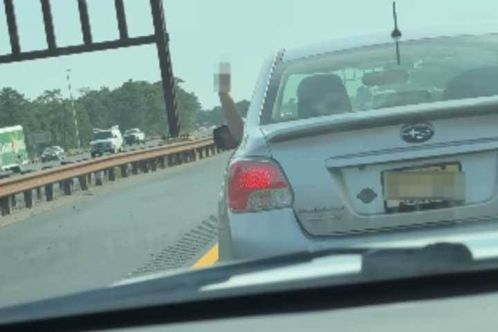 Apparent Road Rage Caught On Camera Shows Minutes Of Taunting On Parkway In Brick