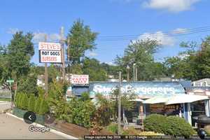 Best Takeout Restaurant In Bergen County In 2024: Steve's Burgers