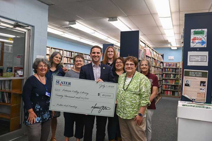 New York Assemblyman Matt Slater (R-Yorktown) pictured with staff at the Kent Public Library.&nbsp;