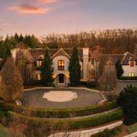 <p>Vaccaro from the Stacy Esser Group</p>