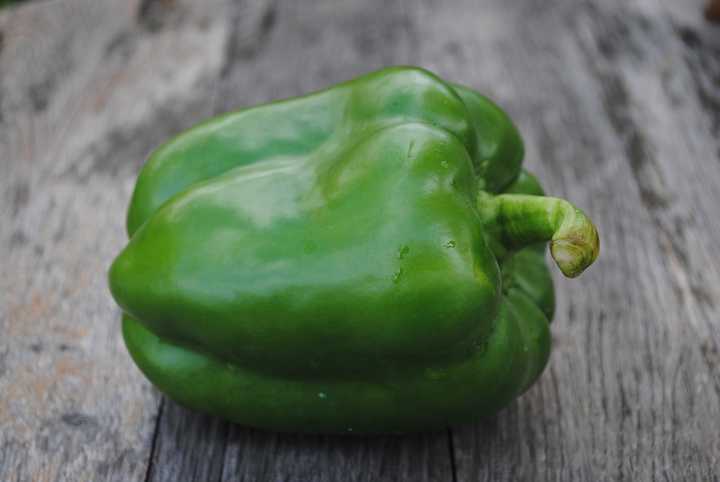 Green bell peppers are one of the vegetables in the recall by Wiers Farm.