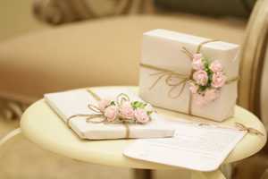 MD Newlyweds Have Expensive Expectations: How Much Should You Spend On Wedding Gifts?